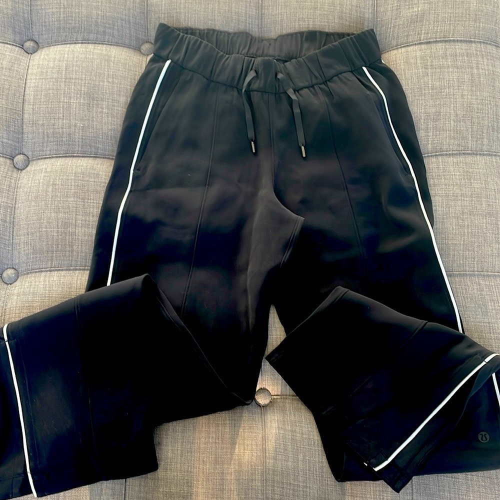 Lululemon pants